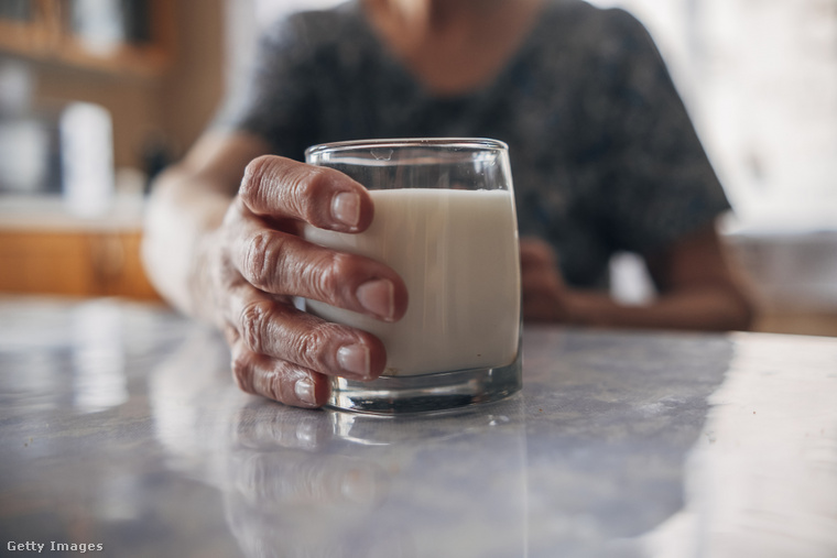 Lefekvés előtt a tej nyugtató hatású lehet. (Illusztráció: Getty Images)