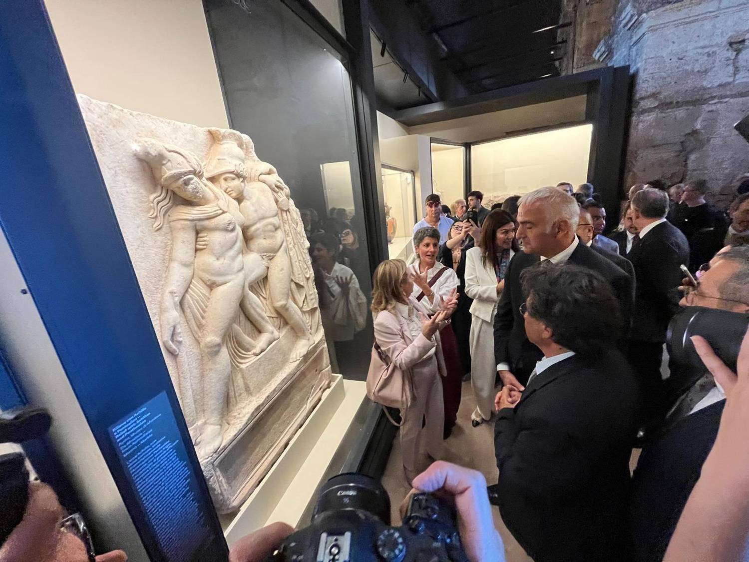 06-Exhibition of Trojan artefacts