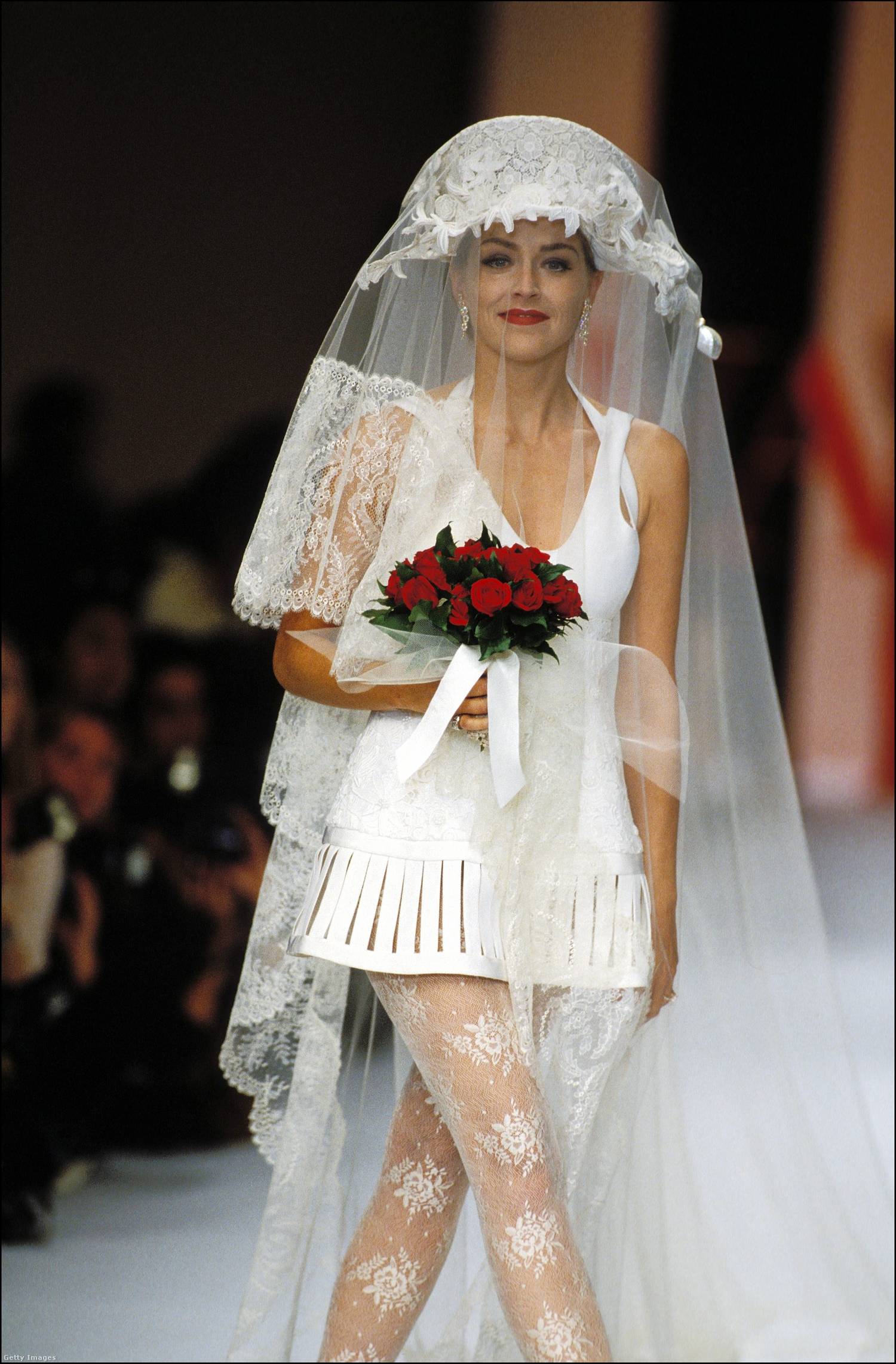 Utoljára 1993-ban szerepelt divatbemutatón Valentino modelljeként.