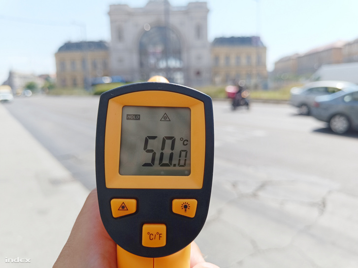 Keleti pályaudvar, túloldali buszmegálló
