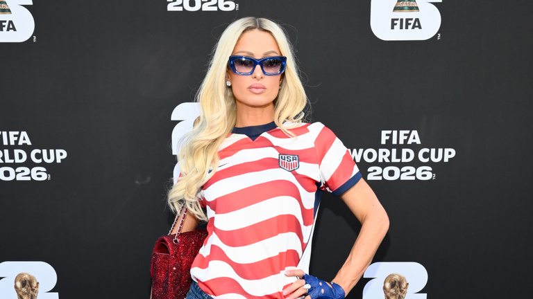 Korábban a sporton is csak nevettek, ma már a temetésekre is focimezben mennek