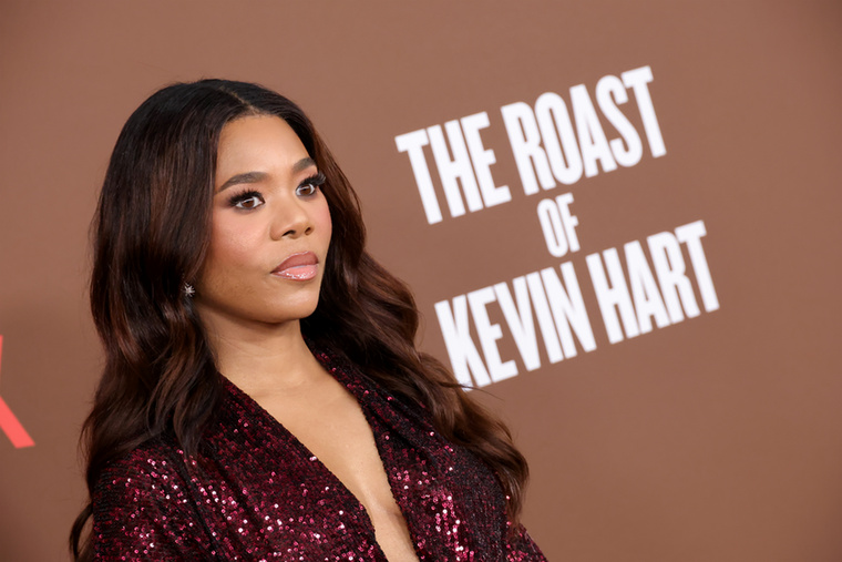 Regina HallRegina Hall az ötvenes éveiben is aktívan megújul, a vígjátékok után drámai szerepekben is bizonyítva sokoldalúságát