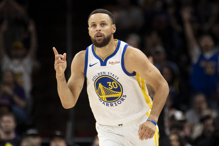 Stephen CurryStephen Curry az NBA történetének egyik legsikeresebb játékosa