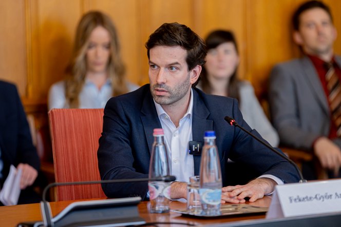Fekete-Győr András ellenzékváltást követel, meg is hirdette a következő nagy politikai csatát