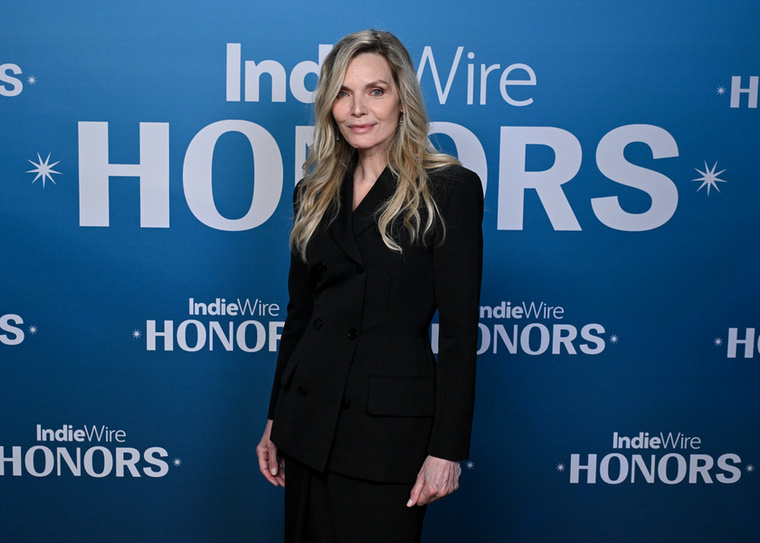 Michelle PfeifferMichelle Pfeiffer háromszor került Oscar-közelbe, először a Veszedelmes viszonyok mellékszerepéért, majd Azok a csodálatos Baker fiúk és a A szeretet földje miatt