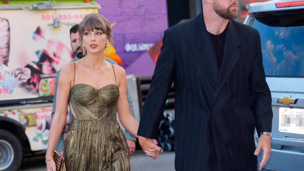 Valami olyan történt Taylor Swift és Travis Kelce esküvőjén amire senki nem számított