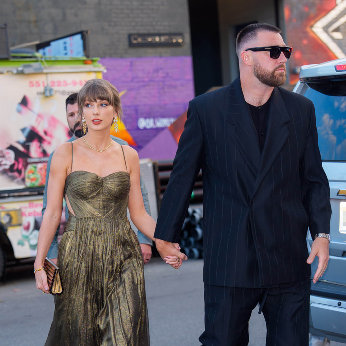 Valami olyan történt Taylor Swift és Travis Kelce esküvőjén amire senki nem számított
