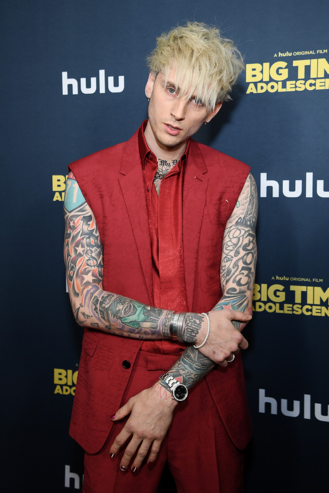 Machine Gun KellyMachine Gun Kelly egy szokatlan szomszédi vitába keveredett 2020-ban