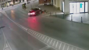 Amikor Esztergom a vadnyugat: bowlinggolyóként tarolta le a virágokat a száguldozó