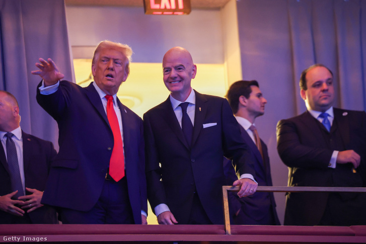 Donald Trump és Gianni Infantino Washington DC-ben 2025. december 5-én