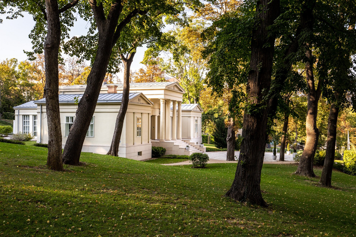 hild villa - hirling bálint