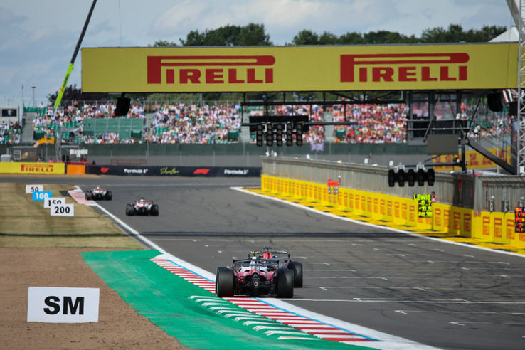 Vizsgálat indul az F1-ben, a Ferrari forradalmi újítása bánhatja