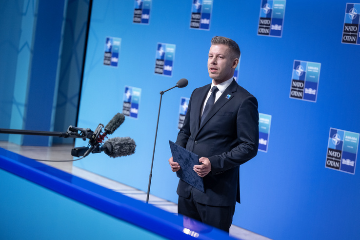 Véget ért a NATO-csúcs, videóban összegzett Magyar Péter