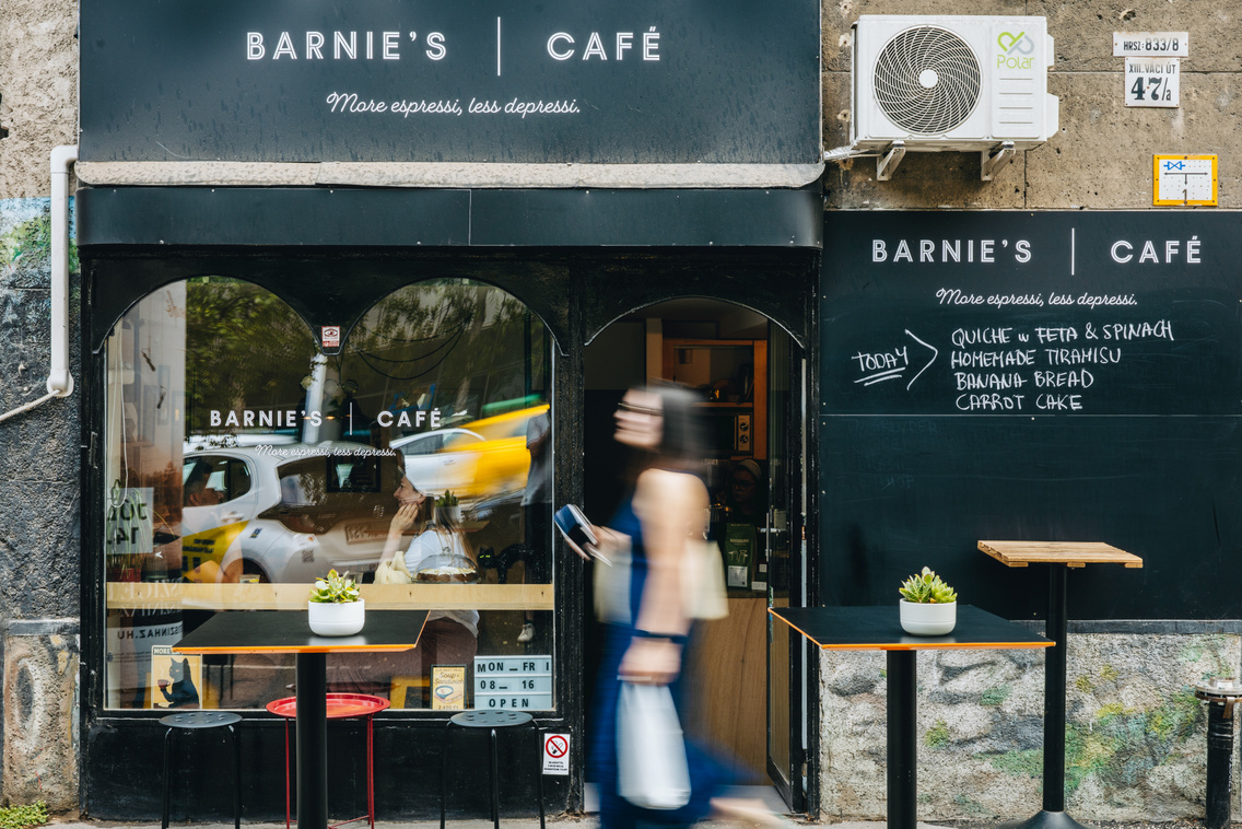 Barnies Cafe Polyak Attila 20260707 002