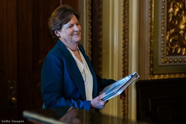 Jeanne Shaheen 20225. november 6-án