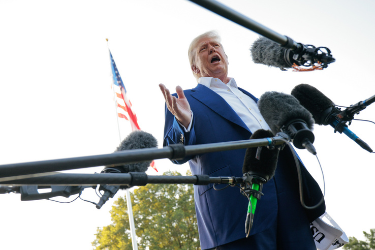 Donald Trump: Folytatjuk a tárgyalást Iránnal, de a tűzszünetnek vége