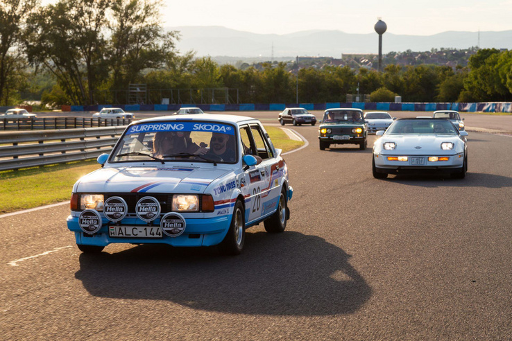 Veteránok, versenyautók és egy kör a Hungaroringen