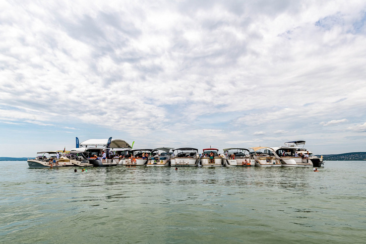 Kísérleti vállalkozásból Európa legnagyobb e-hajós versenye: újra jön a Zöldszalag Regatta