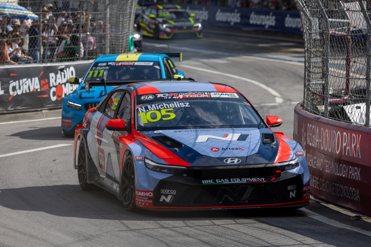 Kulcsfontosságú győzelmet aratott Michelisz a TCR World Tour gigaszünete előtt