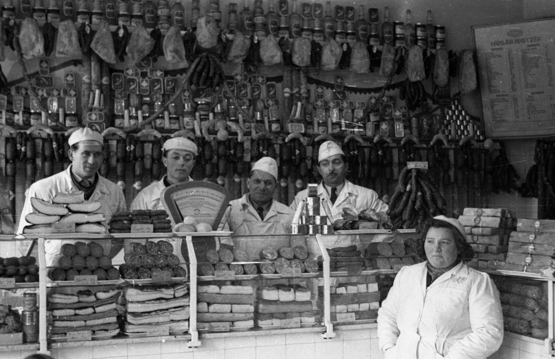 Kossuth Lajos utca 99/a, hentesüzlet, 1958