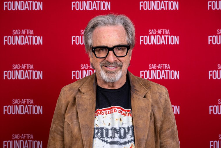 Robert CarradineRobert Carradine egy igazi hollywoodi színészdinasztia tagjaként nőtt fel, mégis saját jogán vált ismertté