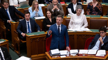 Veszélyben a rezsicsökkentés? Egy nappal a szavazás előtt fontos kérdésben mondott nemet a kormány a Fidesznek