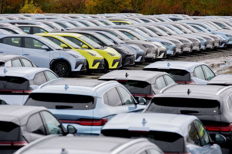 Kína egy részén 2030-ig betiltják a belső égésű motoros autókat