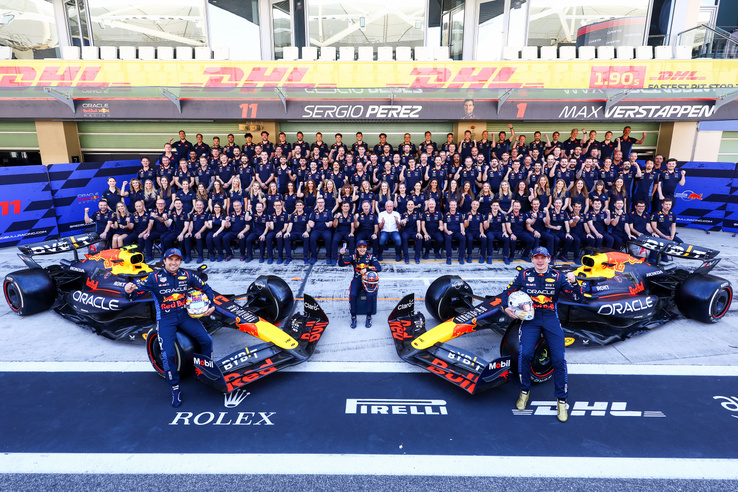 Szíve szerint csak Verstappennel versenyezne a Red Bull