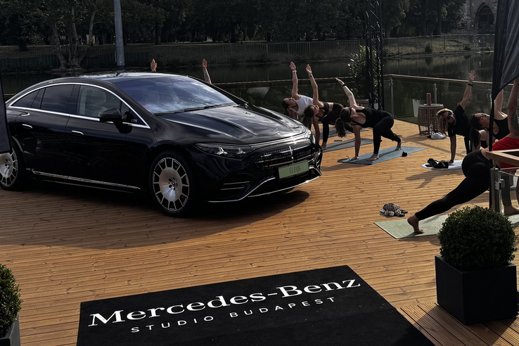 Egész nyáron át tartó élménykampánnyal ünnepel a Mercedes-Benz