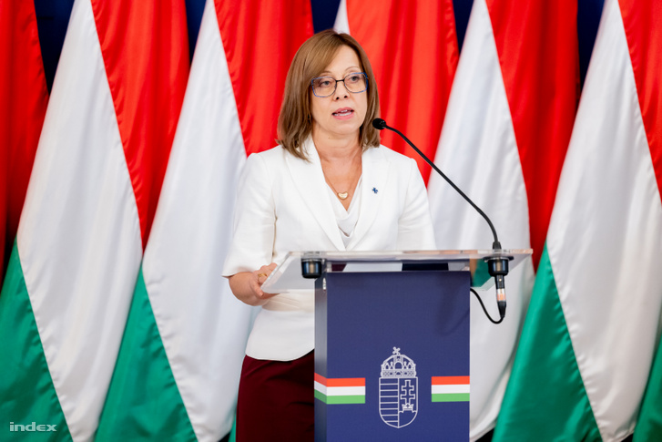 Oroszi Beatrix 2026. június 25-én