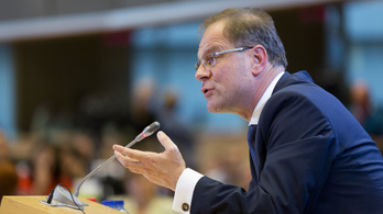 Navracsics kitálalt a Fideszről: lopásokról, Orbánról és a párt jövőjéről is beszélt
