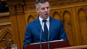 Néhány nap és lejár a Magyar Péter által szabott határidő: a magyarok kockára tehetik az uniós milliárdokat