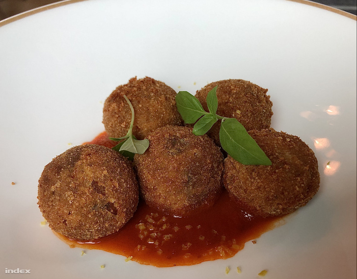 Gamberoni rossi in salsa di gazpacho