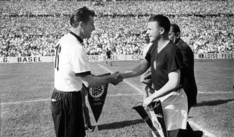 Hány gólt rúgott Puskás? Legendás sportolók kvíze