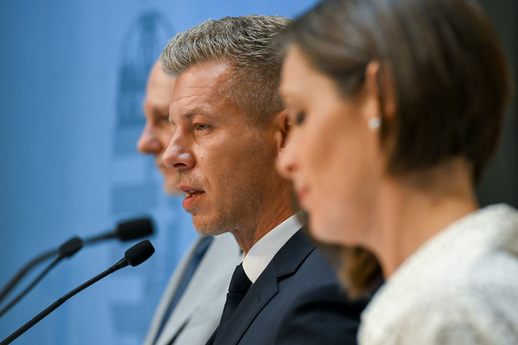 Ilyen választási rendszer várhat ránk: Magyar Péterék előtt több út is áll, mielőtt meghozzák a végső döntést