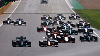 A nap, amikor Verstappen és Hamilton esküdt ellenségekké váltak