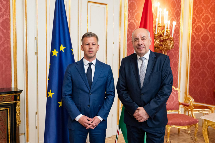Magyar Péter szerint teljesülhetnek a vállalásaik, a Fidesz szerint Sulyok Tamás politikai erőszak áldozata lett