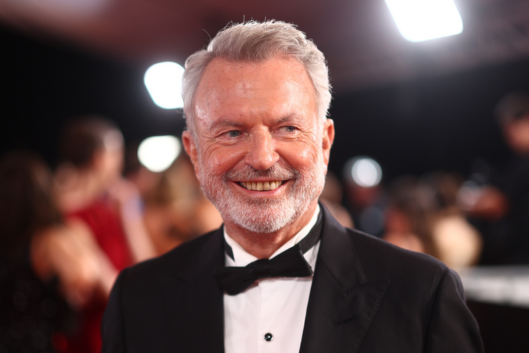 Sam Neill – James BondA közelmúltban elhunyt Sam Neill neve is felmerült, amikor Roger Moore távozása után új James Bondot kerestek