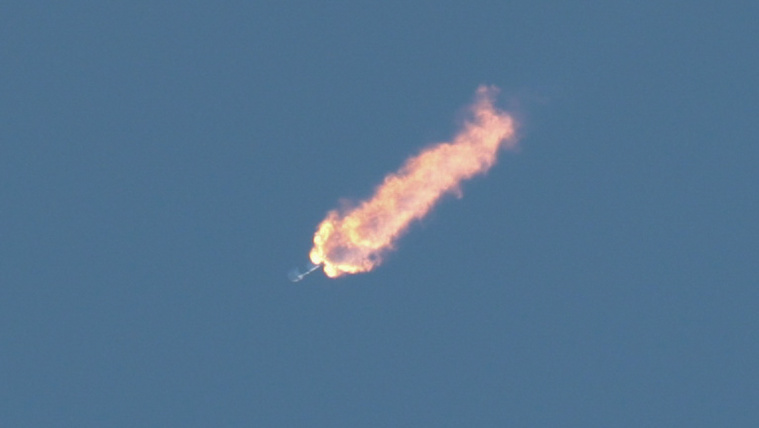 Heteken belül a Holdba csapódhat Elon Musk rakétája, a SpaceX azonban hallgat