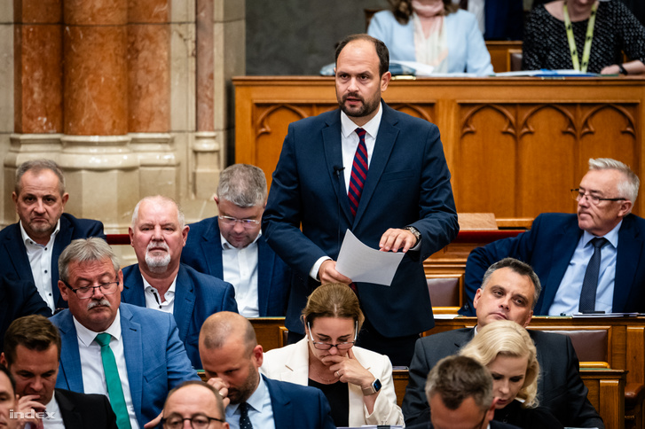 Nacsa Lőrinc az Országgyűlés plenáris ülésén 2026. június 15-én