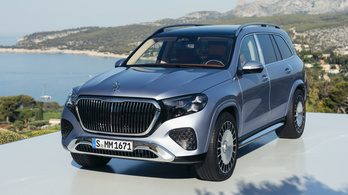 Még a vádlidat is masszírozhatja az új Mercedes-Maybach GLS