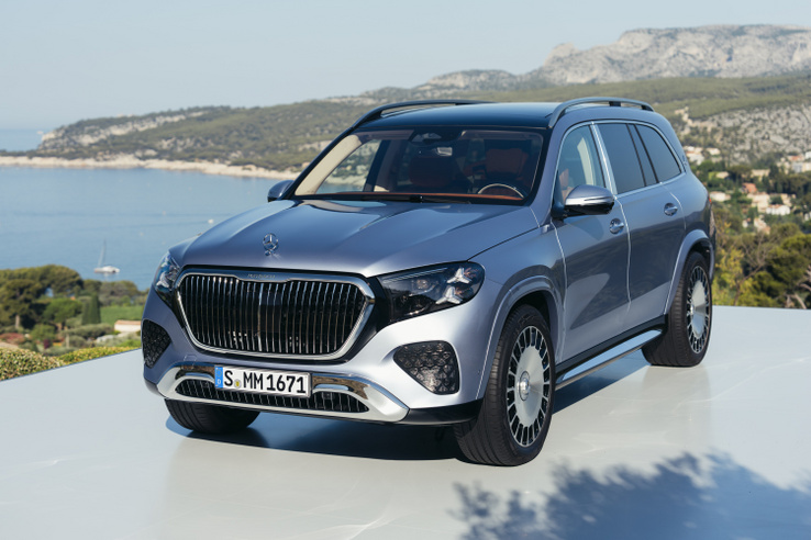 Még a vádlidat is masszírozhatja az új Mercedes-Maybach GLS