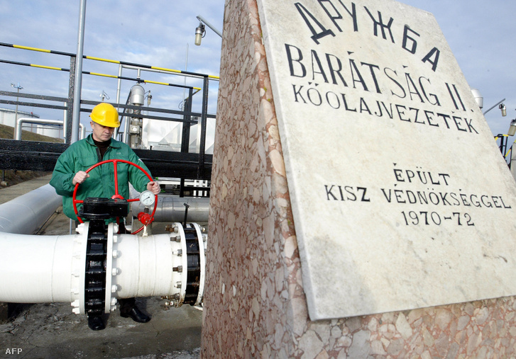A Barátság 2 kőolajvezeték Százhalombattán 2007. január 9-én