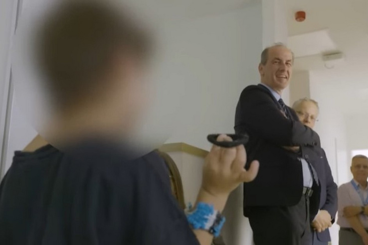 Karácsony óta él a Heim Pál kórházban egy hatéves kisfiú, csak így menthetik meg a családjától