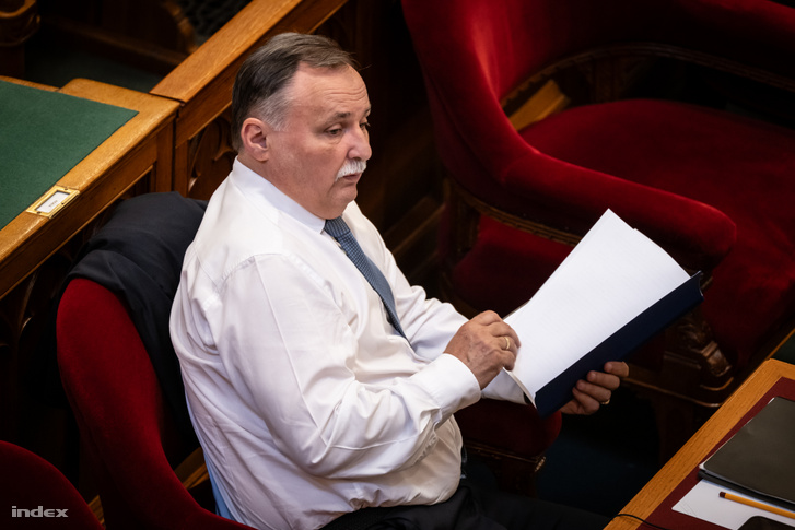 Gajdos László 2026. július 13-án