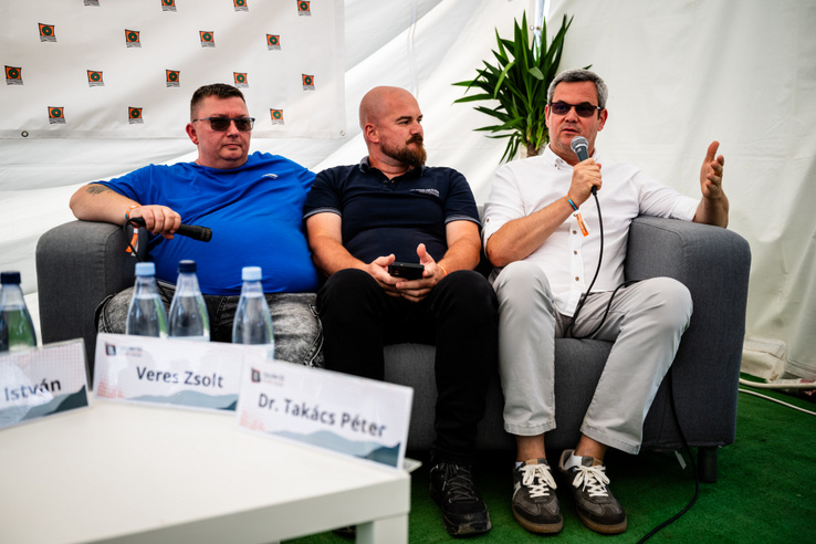 Szakács István tanácsot adott Takács Péternek