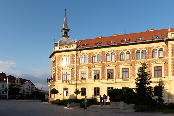 A keszthelyi Fő tér és környéke ma