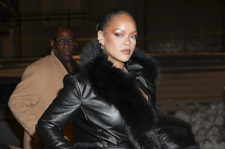 RihannaRihanna a Fenty Beauty szépségmárkát az LVMH-val közösen indította el, és a vállalat mára 2,8 milliárd dolláros márkává nőtte ki magát
