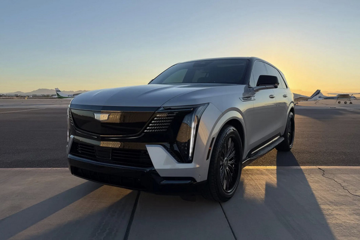 Egy év alatt 15 millió forintot bukott valaki ezen a Cadillac&nbsp;Escalade-en