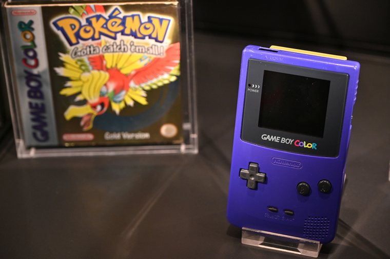 Pokémon Game Boy játékokAz eredeti Game Boy kazetták gyakran elvesztek költözések vagy nagyobb selejtezések során